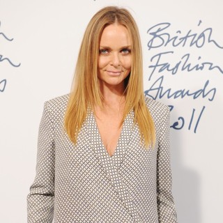 Stella McCartney in British Fashion Awards 2011 - Arrivals - stella-mccartney-british-fashion-awards 2011-02